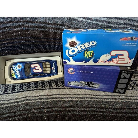 1:24 Action 10th Limited Edition Dale Earnhardt Jr. #3 Oreo Ritz Monte Carlo - Picture 1 of 6